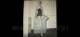 Pescara, 1957. Beatrice Faccioli, vincitrice del concorso nazionale &quot;Miss Italia&quot;